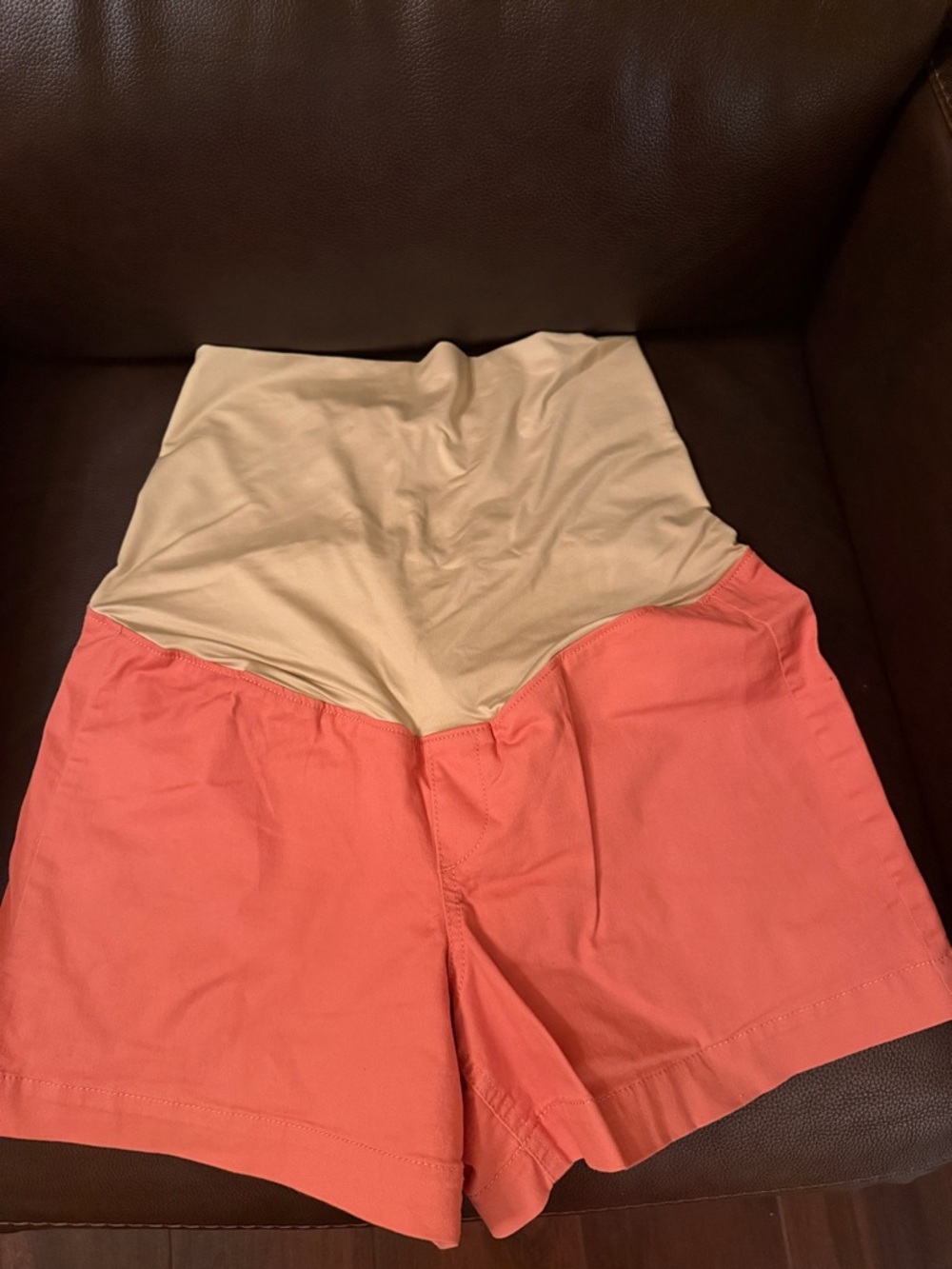 LOFT Coral and Beige High-Waist Maternity Shorts Size 10M